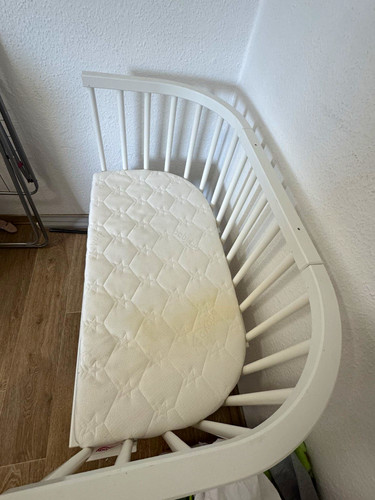 Weißes baby kinderbett aus - baby-/kinderbett,